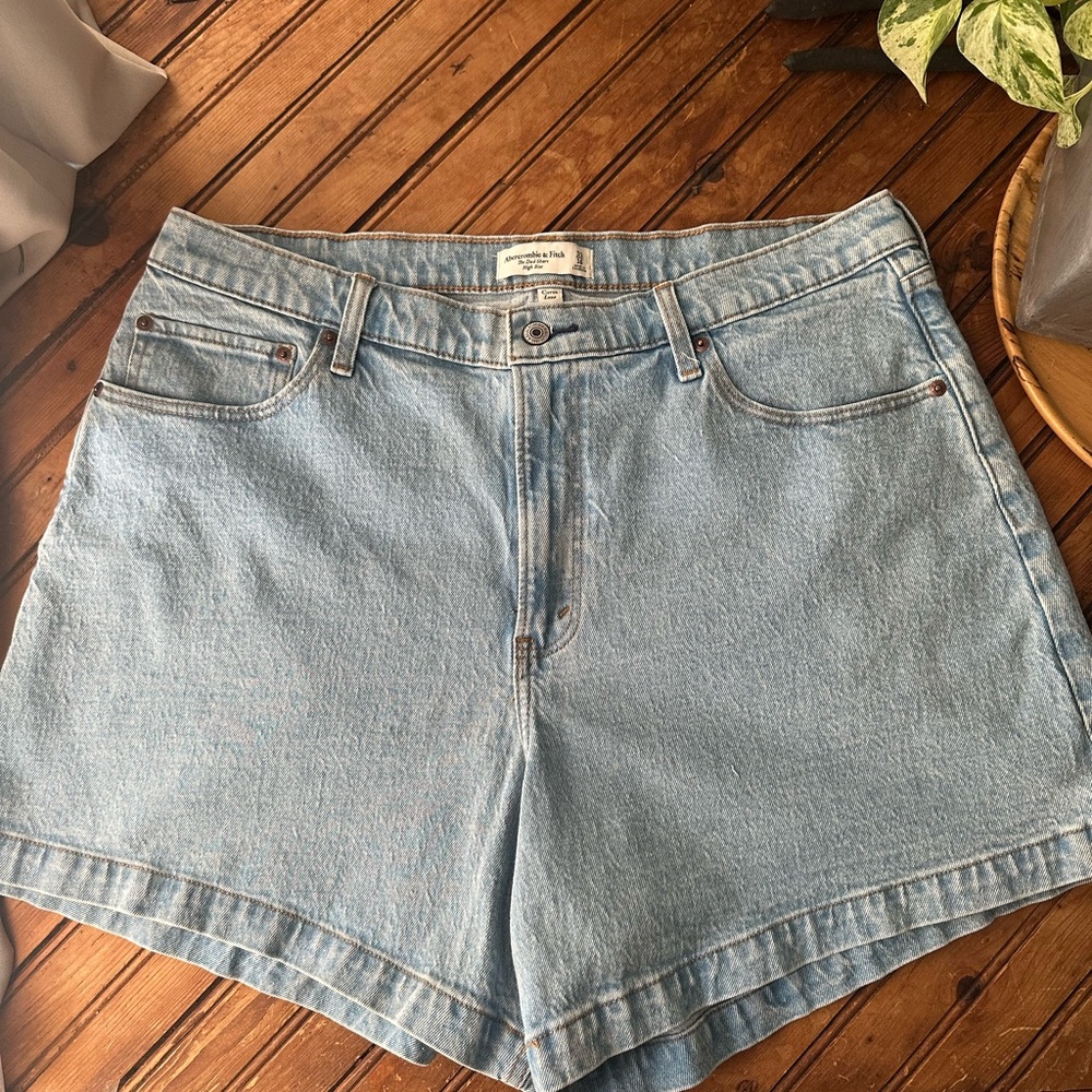 Abercrombie & Fitch Blue Jean Shorts Classic Denim Style